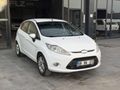 FLZ AUTO'DAN 2012 MODEL HATASIZ 180.xxx KM TİTANİUM PAKET FİESTA