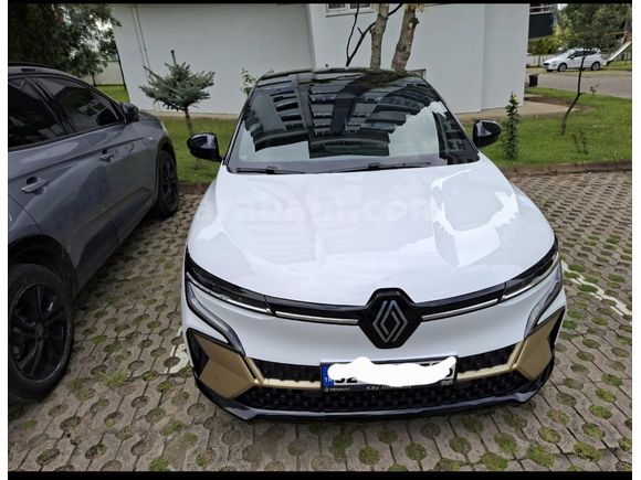 Sahibinden Renault Megane E-Tech Iconic 2023 Model