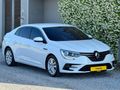 ORJİNAL OTOMATİK RENAULT YENİ GÖĞÜS 2023 1.3 TCE JOY COMFORT