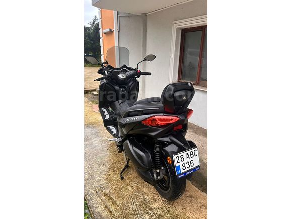 Full Servis bakınlı Yamaha X-Max 250 ABS 