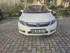 Sahibinden Honda Civic 1.6i VTEC Eco Premium 2013 Model 