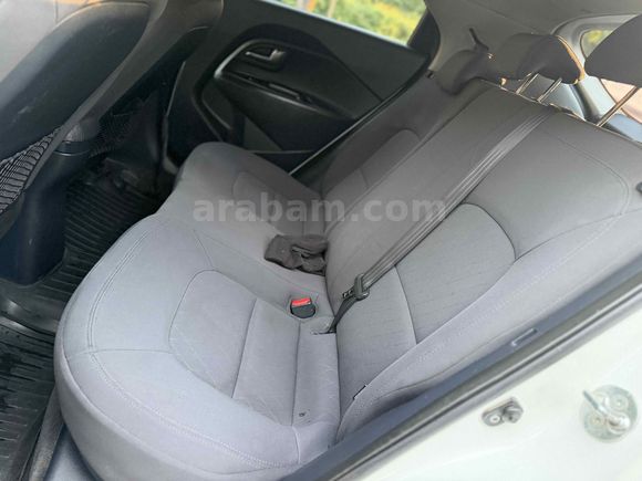 Sahibinden Kia Rio 1.4 CRDi Comfort 2015 Model 