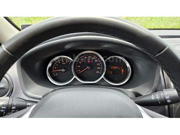 Sahibinden 2020 Dacia Sandero Stepway Easy-R
