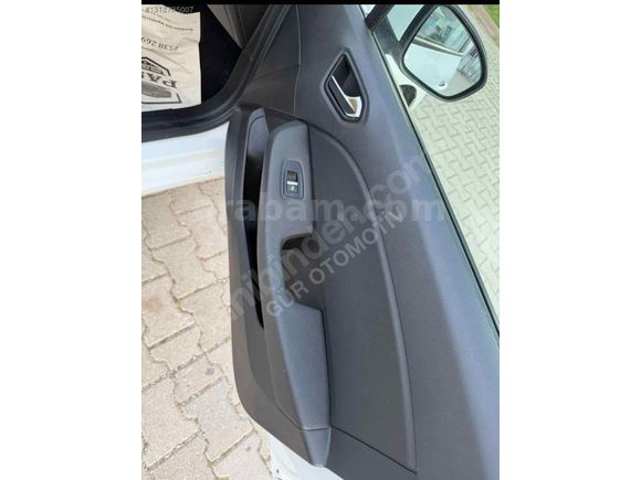 Sahibinden Renault Clio 1.0 TCe Touch 2020 Model 
