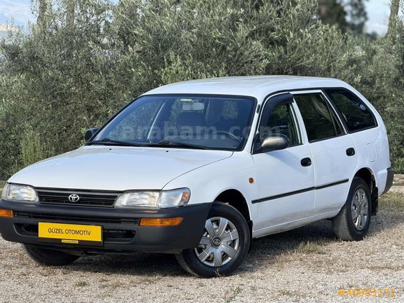 GÜZEL OTO DAN TEMİZ VE BAKIMLI TOYOTA CORALLA XL SW