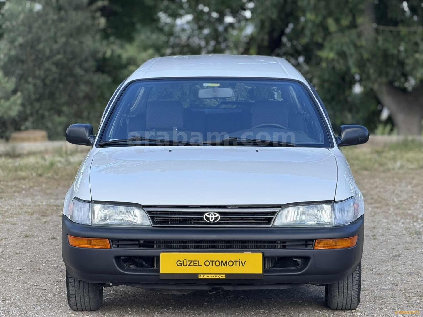 Galeriden Toyota Corolla 1.3 XL 1998 Model Antalya 353.181 km Beyaz 2