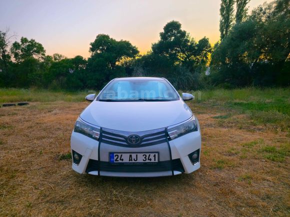 Sahibinden Toyota Corolla 1.4 D-4D Advance 2015 Model 