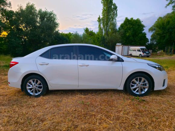 Sahibinden Toyota Corolla 1.4 D-4D Advance 2015 Model 