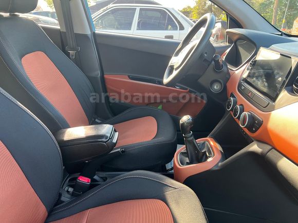 Sahibinden Hyundai i10 1.0 D-CVVT Style 2014 Model 