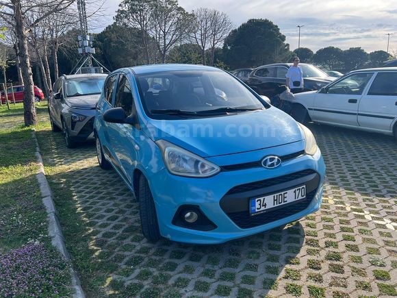 Sahibinden Hyundai i10 1.0 D-CVVT Style 2014 Model 