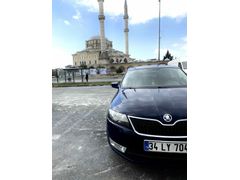 Sahibinden Skoda Rapid 1.2 TSI Spaceback Style 2015 Model İstanbul 156.000 km Mavi