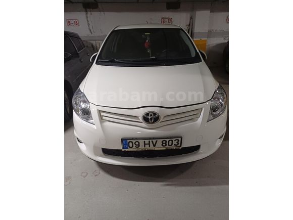 Sahibinden Toyota Auris 1.33 Comfort 2012 Model  197 km Beyaz