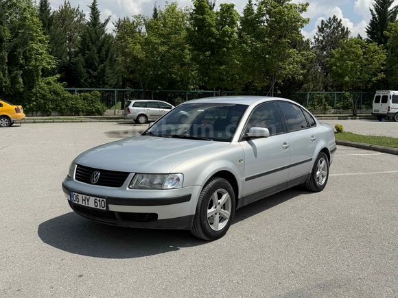 DEĞİŞENSİZ / OTOMATİK / 2000 / PASSAT / FULL BAKIMLI