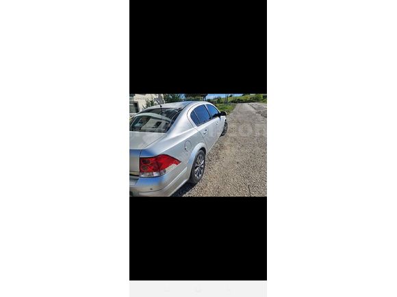 Sahibinden Opel Astra 1.6 Enjoy 111.Yıl 2011 Model