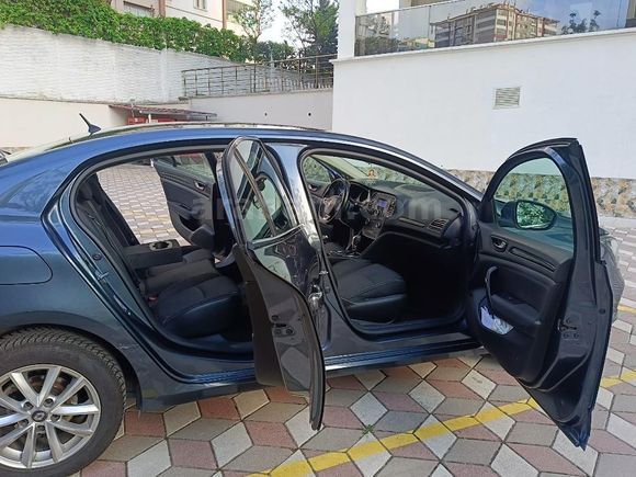 Sahibinden Renault Megane 1.5 dCi Touch Plus 2016 Model 
