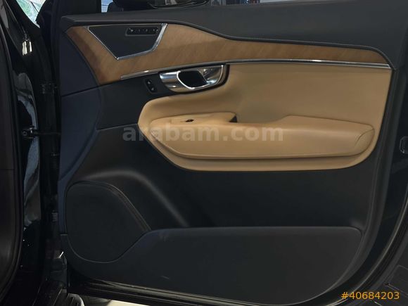 | UNIQ AUTO |2020 VOLVO XC90 2.0 B5 INSCRIPTION MASAJ BOYASIZ