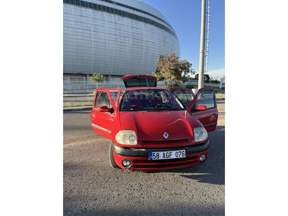 Sahibinden Renault Clio 1.4 RXT 2001 Model 