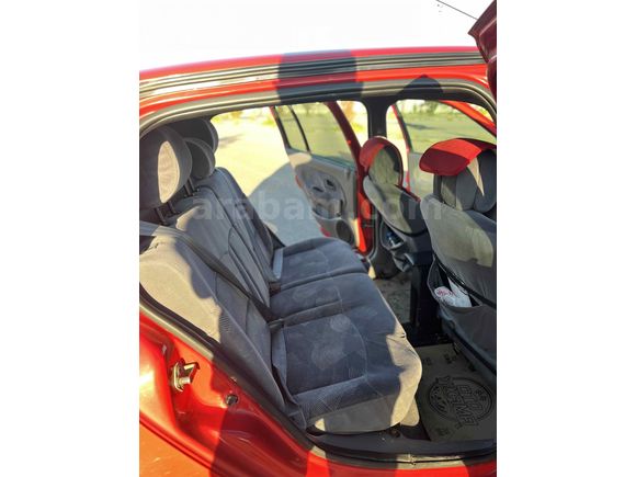 Sahibinden Renault Clio 1.4 RXT 2001 Model 