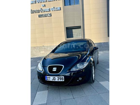 Sahibinden Seat Leon 1.6 Stylance 2008 Model  380.000 km Siyah