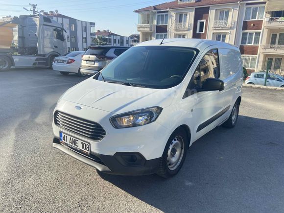 Sahibinden Ford Transit Courier 1.5 TDCi Trend 2019/2020 model 2 adet