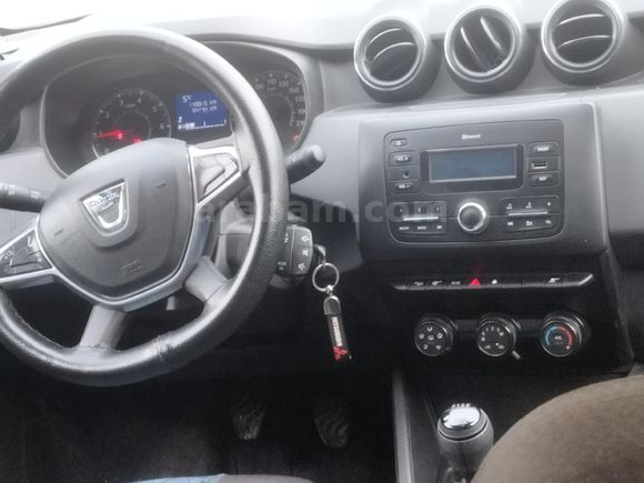 DACIA DUSTER 4X4 