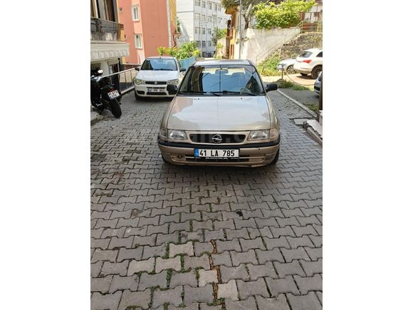 Sahibinden Opel Astra 1.6 1997 Model