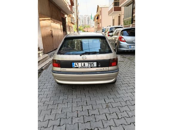 Sahibinden Opel Astra 1.6 1997 Model