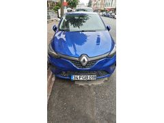 2022 model otomatik vites Clio 5
