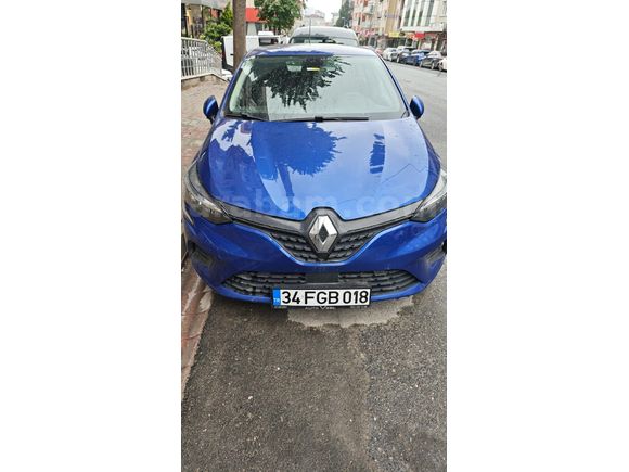 2022 model otomatik vites Clio 5