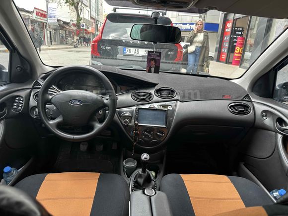 AcillSahibinden Ford Focus 1.6 Comfort 2004 Model 