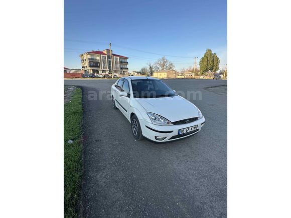 AcillSahibinden Ford Focus 1.6 Comfort 2004 Model 