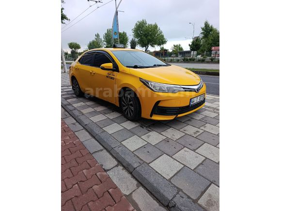 Toyota Corolla 1.6 Life 2018 Model