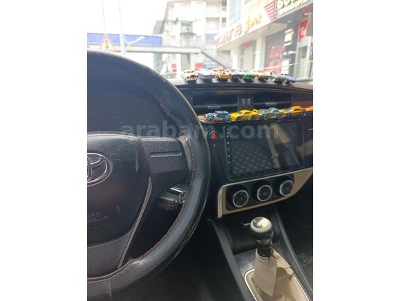 Toyota Corolla 1.6 Life 2018 Model
