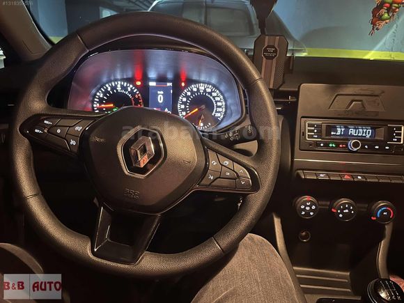 BB AUTO'DAN HATASIZ TRAMERSİZ CLIO JOY