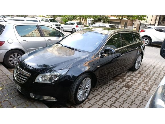Sahibinden Opel Insignia 1.6 Cosmo Sports Tourer 2012 Model