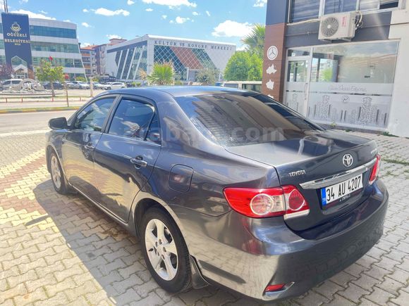 Sahibinden Toyota Corolla 1.6 Elegant 2011 Model 