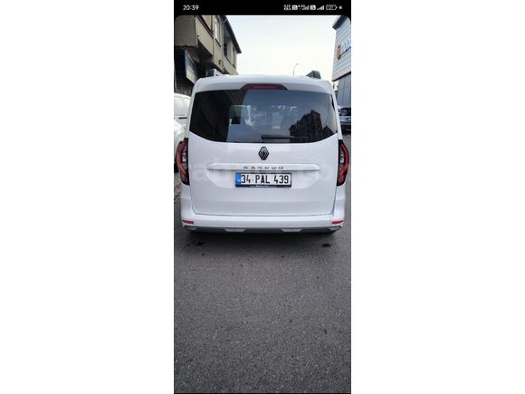 Sahibinden Renault Kangoo Multix 1.5 BluedCi Iconic 2025 Model