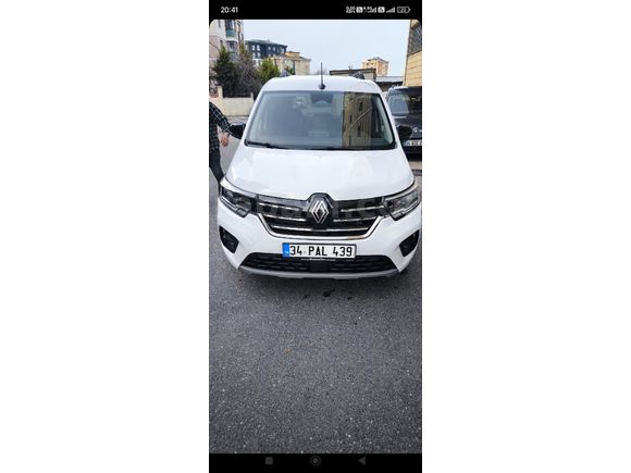 Sahibinden Renault Kangoo Multix 1.5 BluedCi Iconic 2025 Model