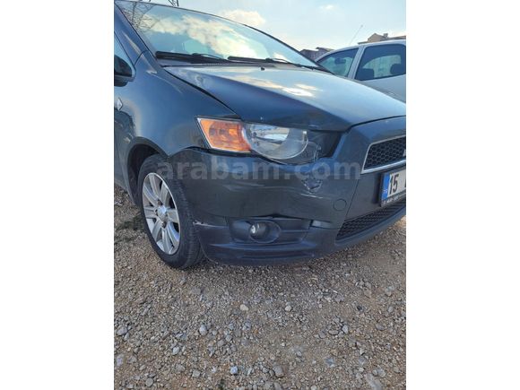 Sahibinden Mitsubishi Colt 1.3 Elegance 2012 Model