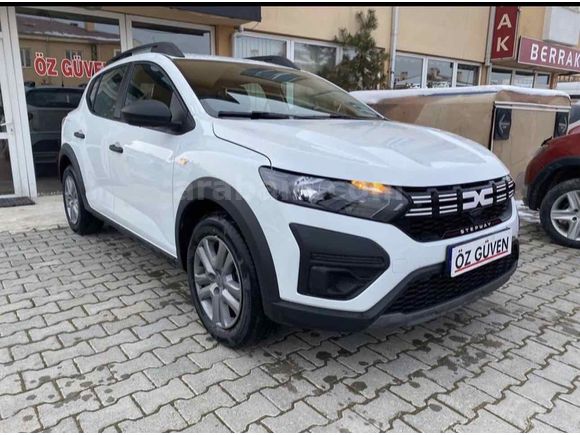 Galeriden Dacia Sandero Stepway 1.0 Eco-G Essential 2022 Model Trabzon