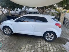 Sahibinden Kia Ceed 1.6 CRDi Cool 2011 Model  327.000 km Beyaz