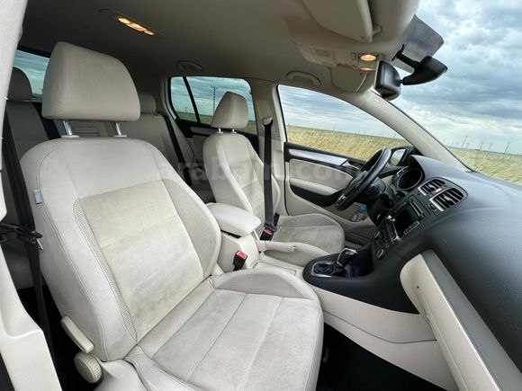 Golf 1.6 TDi Highlene hatasız değişensiz  bakımlı