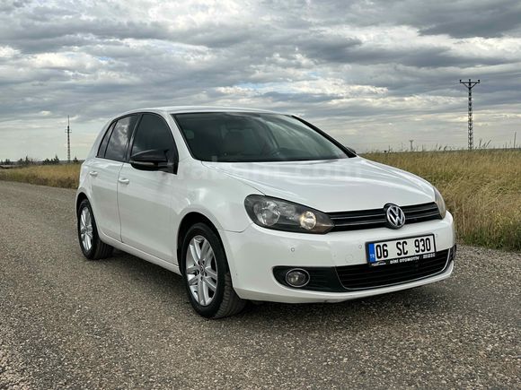 Golf 1.6 TDi Highlene hatasız değişensiz  bakımlı