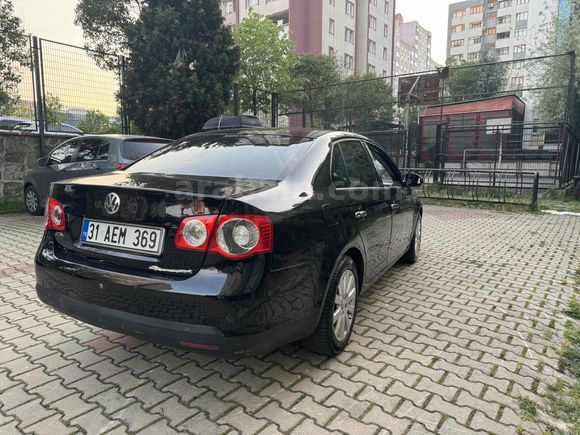 Sahibinden Volkswagen Jetta 1.6 TDi Primeline 2010 Model 