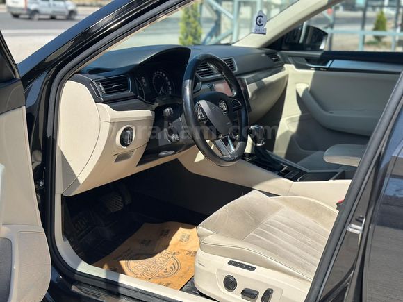 SKODA SUPERB PRESTIGE 2.0 TDI