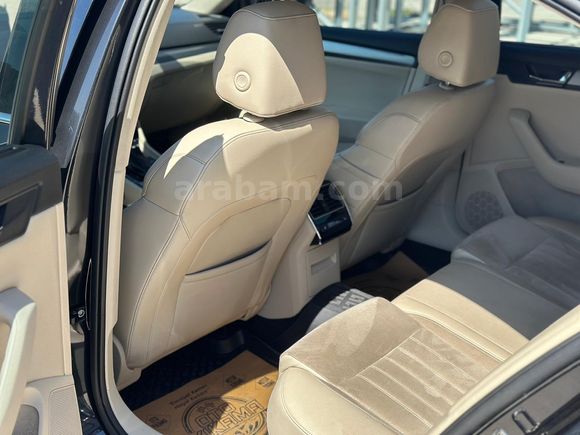 SKODA SUPERB PRESTIGE 2.0 TDI