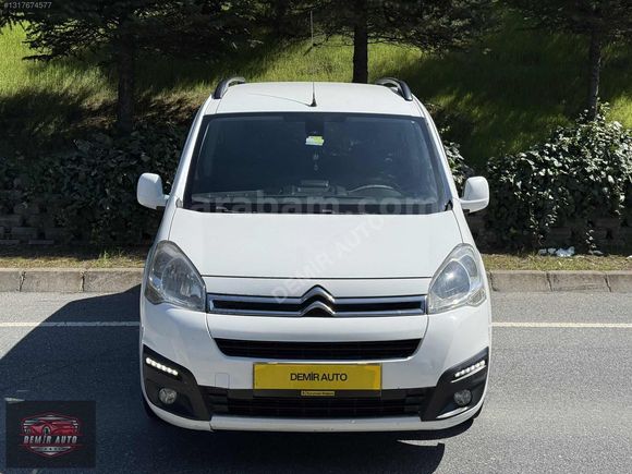 DEMİR AUTO'DAN 2017 CİTROEN BERLİNGO SELCTİON FULL KARTA 12 TKST