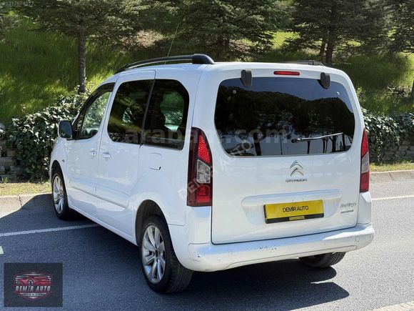 DEMİR AUTO'DAN 2017 CİTROEN BERLİNGO SELCTİON FULL KARTA 12 TKST