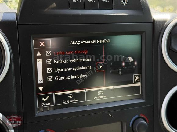 DEMİR AUTO'DAN 2017 CİTROEN BERLİNGO SELCTİON FULL KARTA 12 TKST