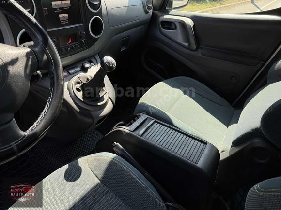 DEMİR AUTO'DAN 2017 CİTROEN BERLİNGO SELCTİON FULL KARTA 12 TKST